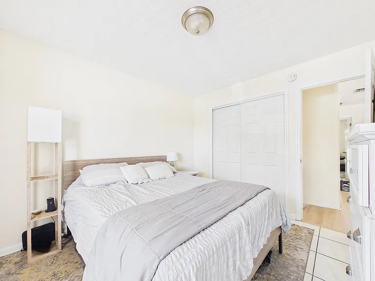 1411 E 109th Ave #B — Photo 10