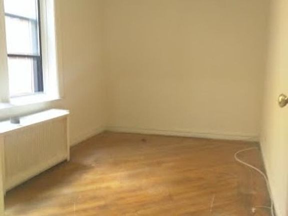 3rd image of 4317 48th St APT 5A