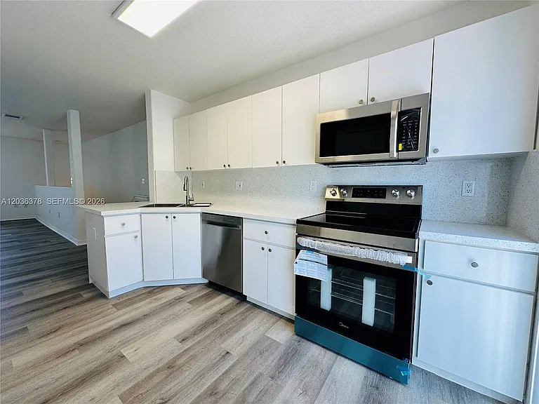 5705 NW 109th Ave #50 — Photo 8