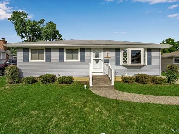 3416 Emerling Dr, Blasdell, NY 14219