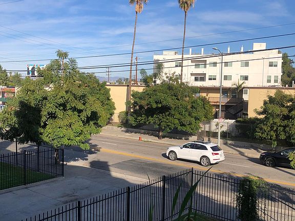 2nd image of 22809 Del Valle St APT 3