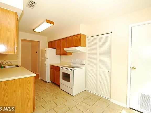 5th image of 13261 Meander Cove Dr #123