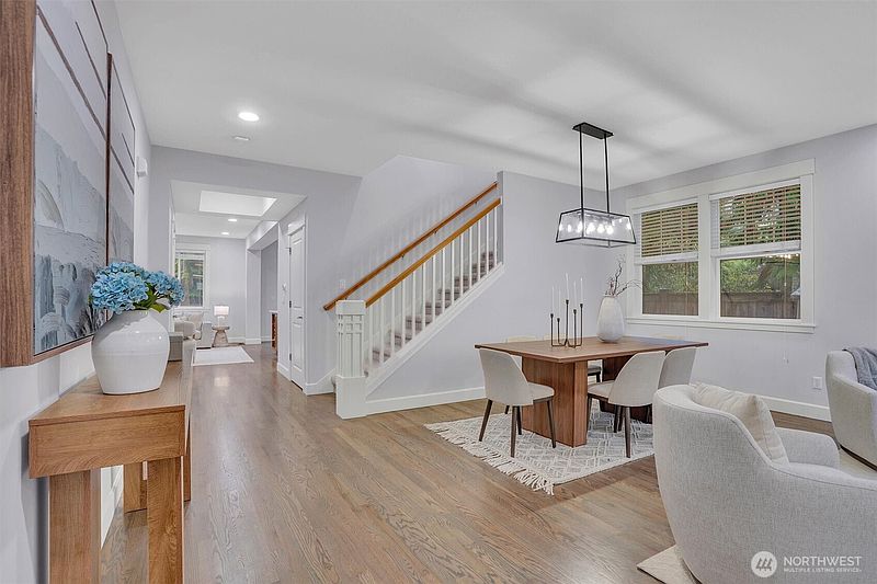 3rd image of 17211 NE 117th Way