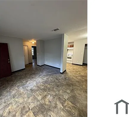 3123 SW 26th Way #2 — Photo 3