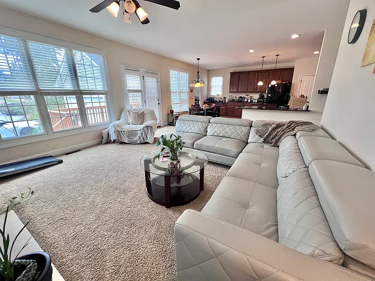 108 Louvale Dr — Photo 15