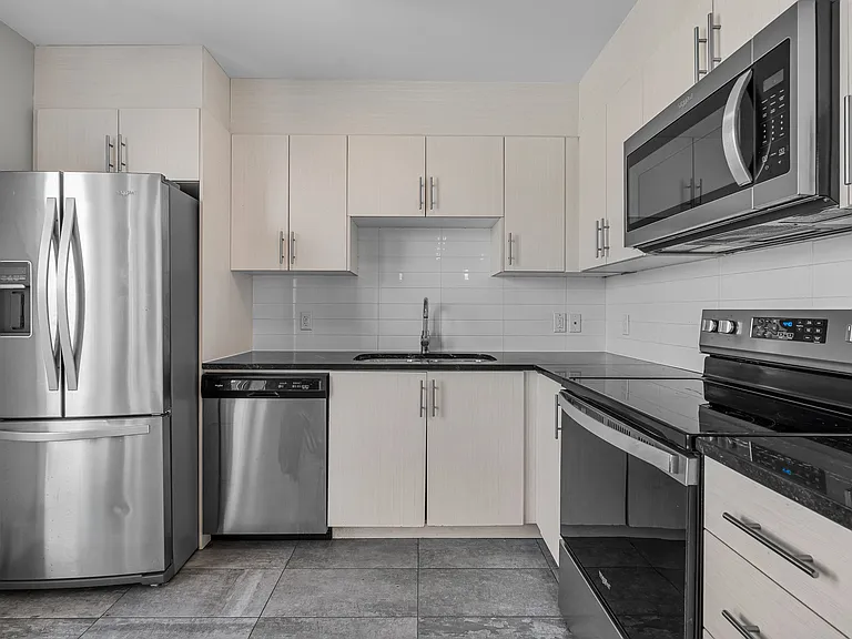 3569 Dutch Village Rd — Photo 81