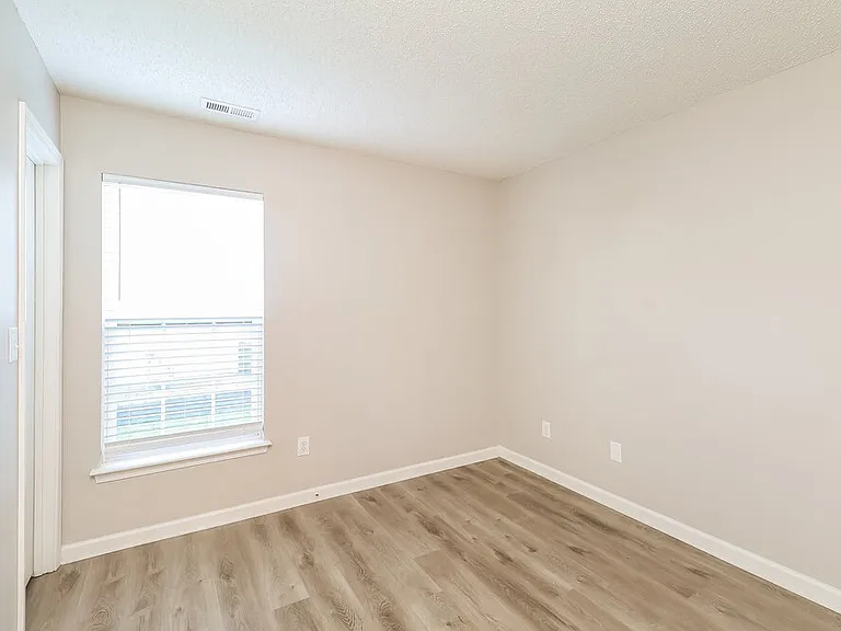 5227 Moonlight Trl SW — Photo 12