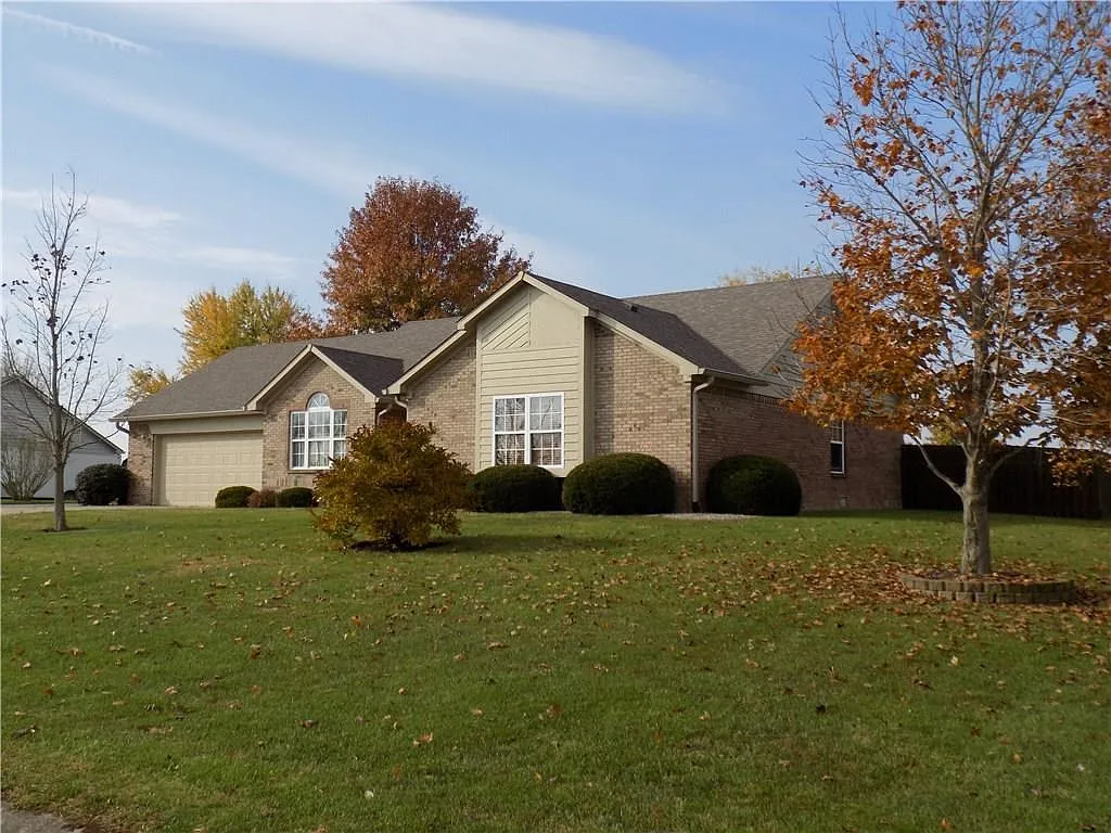 8280 Henderson Ridge Dr photo 1