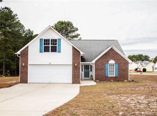 18 White Oak Cir, Sanford, NC 27332