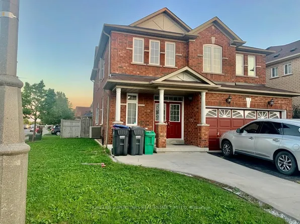 2 Arctic Fox Cres, Brampton, ON L6R 0J2