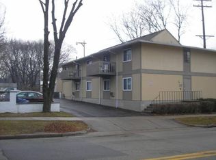 2601 University Ave APT 201, Madison, WI 53705