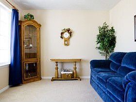 2nd image of 841 Country Club Dr
