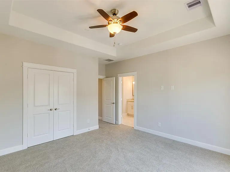 1815 Napa Creek Ln — Photo 25