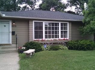 2828 Vernon Ave S, Saint Louis Park, MN 55416