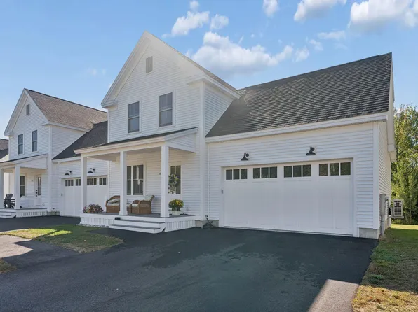 16 Holbrook Farms Way #2, Scarborough, ME 04074
