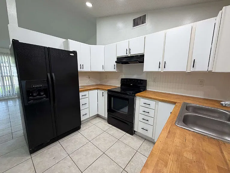 3532 Glenburn Ct — Photo 9