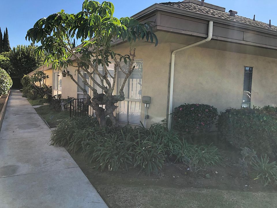 9900 Tweedy Ln APT 200, Downey, CA 90240 | Zillow