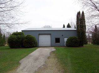 Geano Beach Rd, Little Suamico, WI 54141