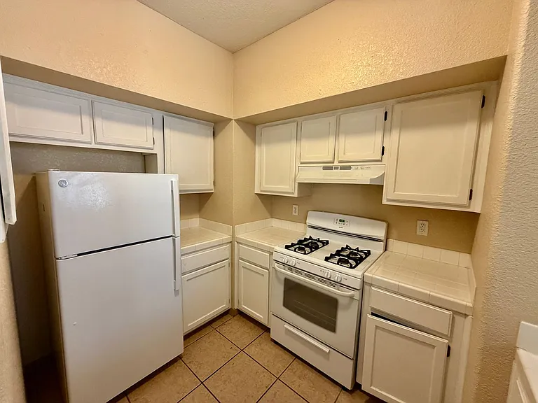 2251 Wigwam Pkwy #515 — Photo 19