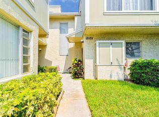 8105 Lagos De Campo Blvd #RJ-2, Fort Lauderdale, FL 33321