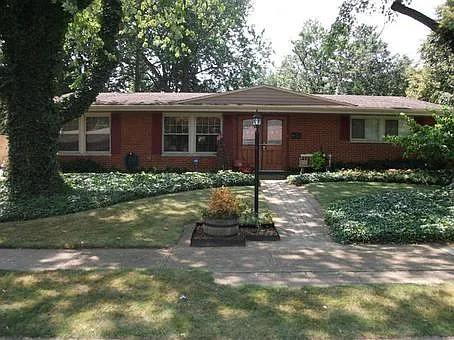 526 Koerner Ave photo 1