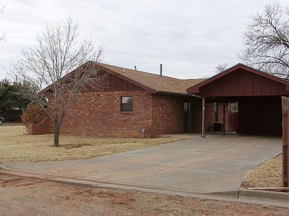 2nd image of 523 E. Moore Ave