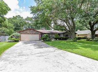 5380 Wildwood Dr, Beaumont, TX 77708