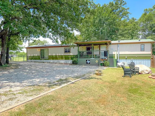 104 Still Water St, Gun Barrel City, TX 75156