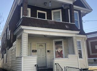 1002 Delamont Ave, Schenectady, NY 12307