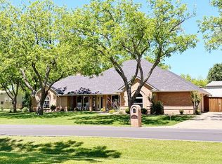9604 Air Park Dr, Granbury, TX 76049