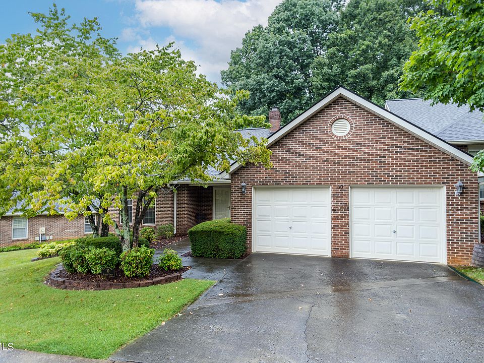1st image of 30 Sterling Cir #30
