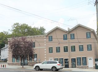 267 Broad St, Staten Island, NY 10304
