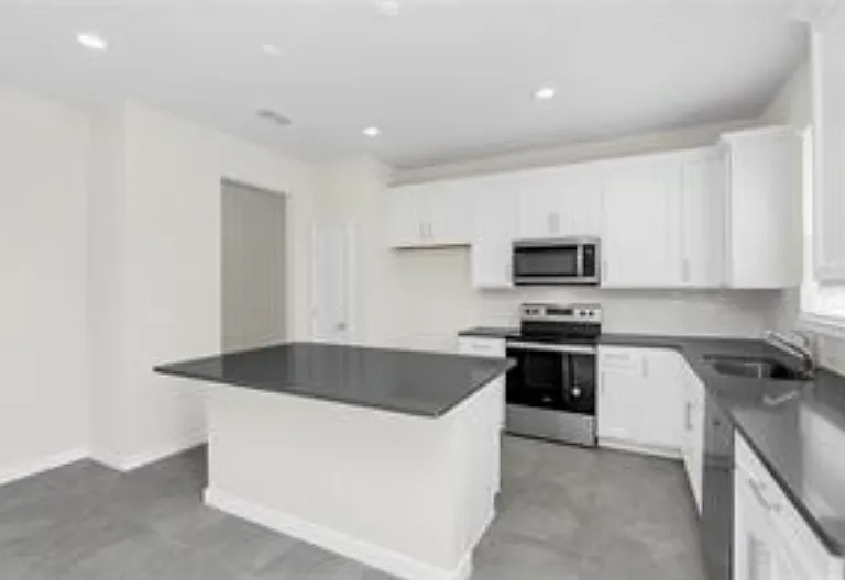 5614 Oak Knoll Dr — Photo 7