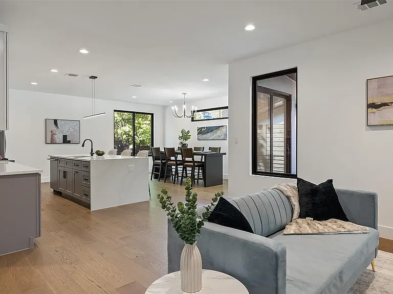 3705 Wilson St #1 — Photo 5