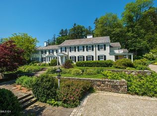 16 John St, Greenwich, CT 06831