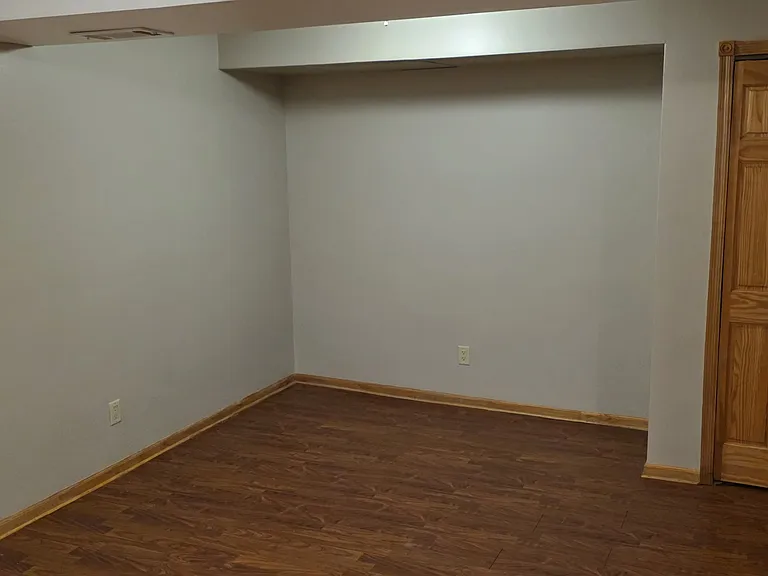 Basement 3rd bedroom