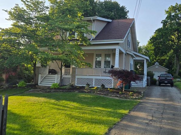 2391 Highland Ave