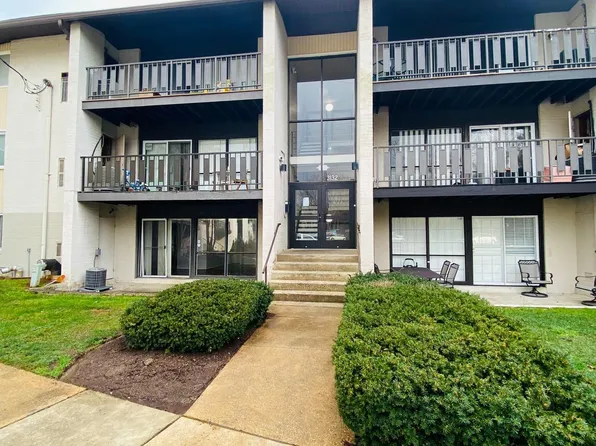 3132 Brinkley Rd APT 101, Temple Hills, MD 20748