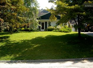 180 Woodland Dr, York, PA 17403
