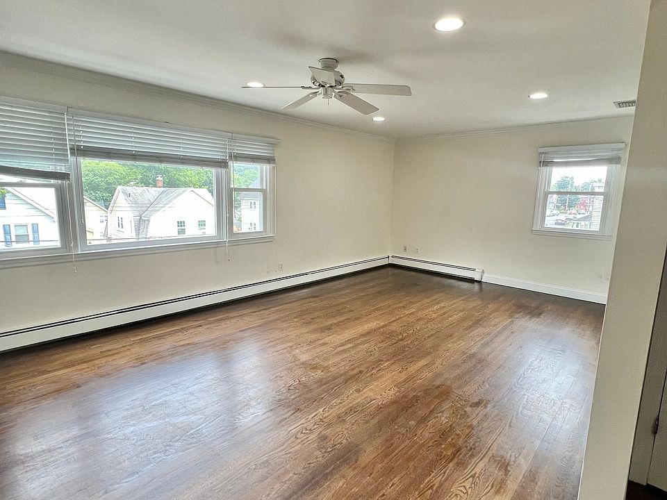 1st image of 254 Madison Ave #2