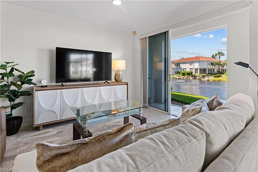 3 bed, 2.0 bath, 1620 sqft, $8,500 — Photo 1