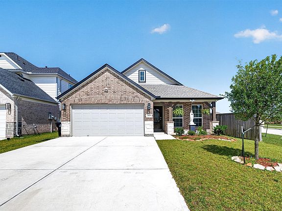 2nd image of 2819 Solitude Pine Ln