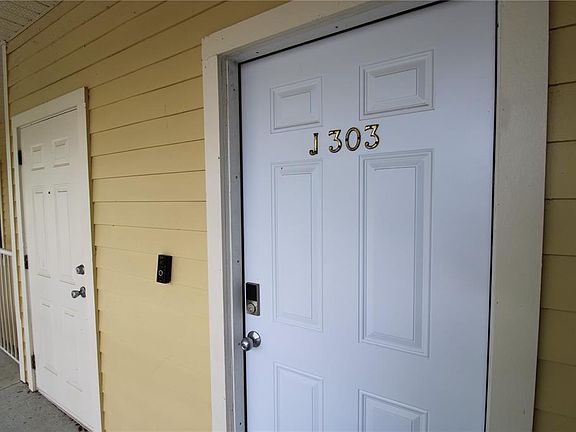 2nd image of 9158 SW 51st Rd #J303