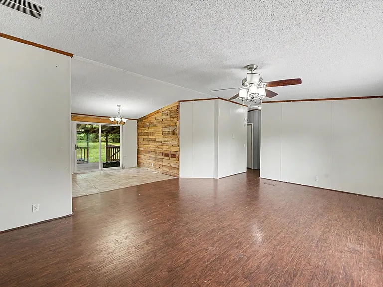 17685 Todd St — Photo 18