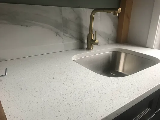 Rented by Frank Galeano Licensed Real Estate Broker INC | media 6