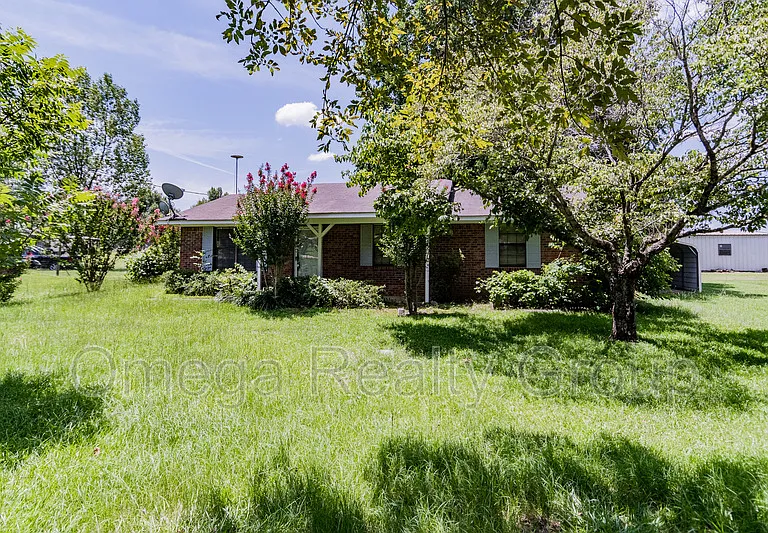 723 County Road 40 W — Photo 4