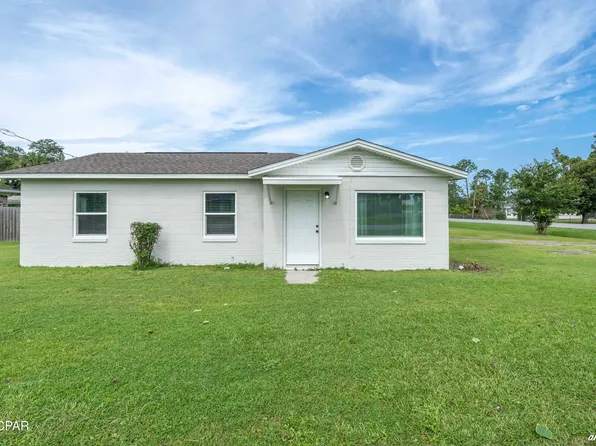 1402 Carolina Ave, Lynn Haven, FL 32444
