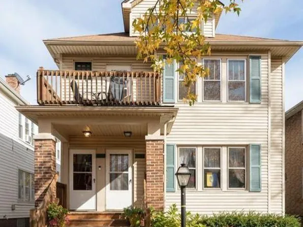 1318 Wayburn St, Grosse Pointe Park, MI 48230