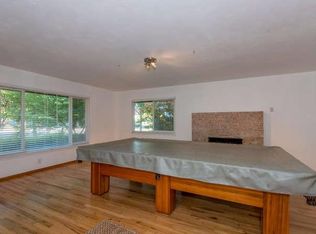 5554 N Winchester Ave, Fresno, CA