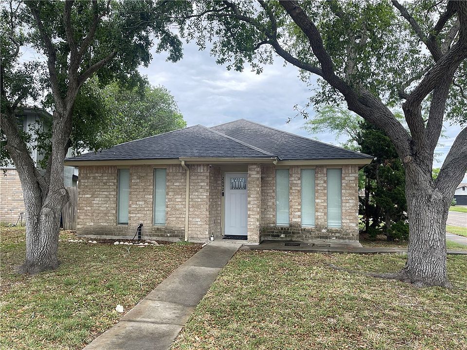 1st image of 2642 Allencrest Dr